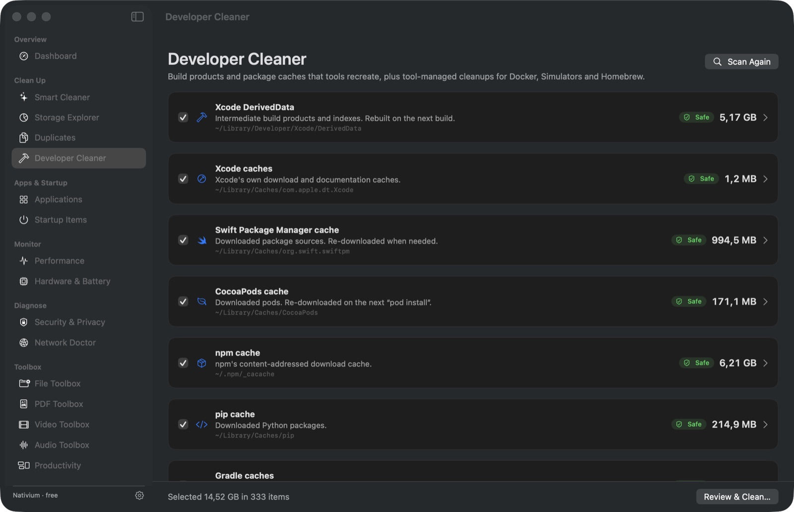 Developer Cleaner listing Xcode, npm and package caches with sizes